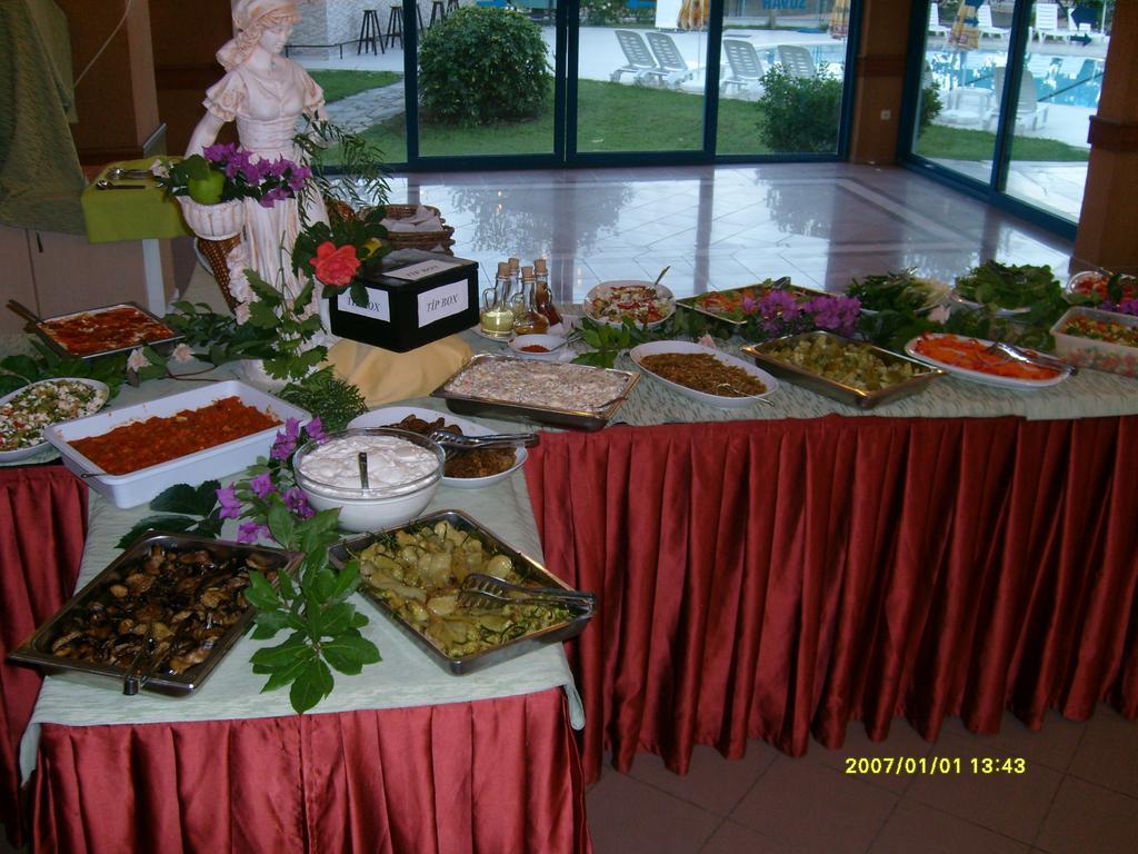 Aymes Hotel 페티예 외부 사진