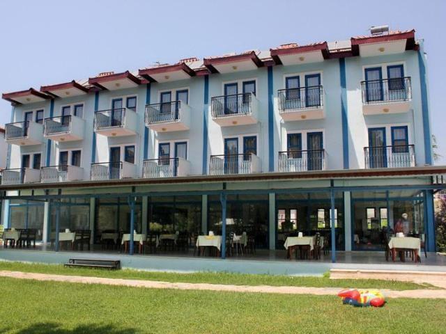 Aymes Hotel 페티예 외부 사진