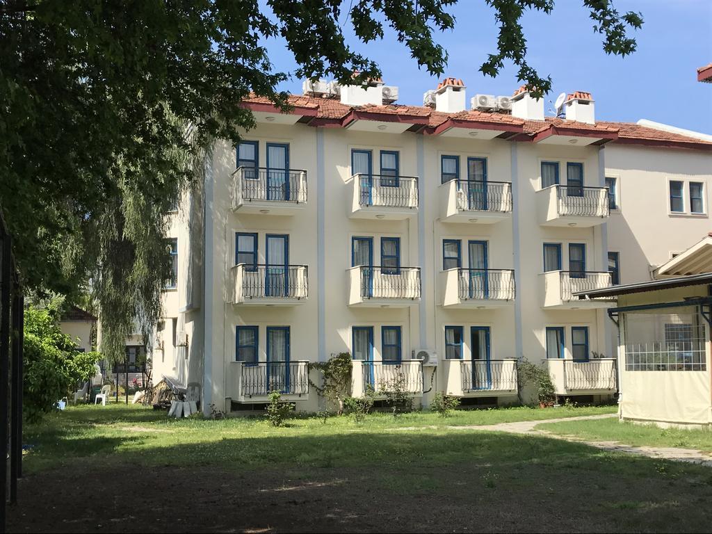 Aymes Hotel 페티예 외부 사진